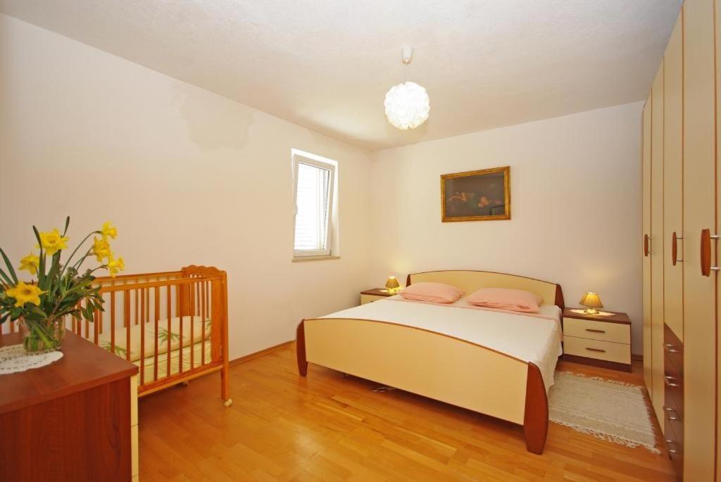 Apartments Villa Rose Sumartin Extérieur photo