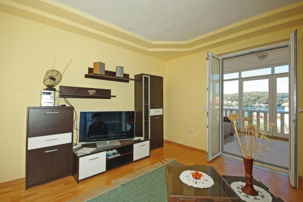 Apartments Villa Rose Sumartin Extérieur photo