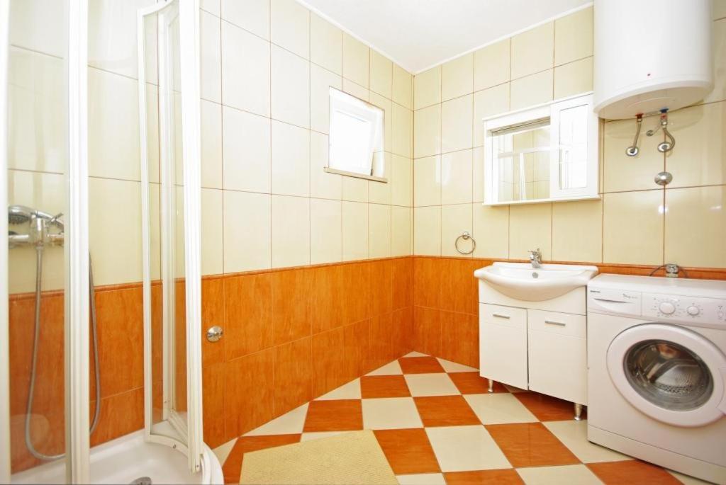 Apartments Villa Rose Sumartin Extérieur photo